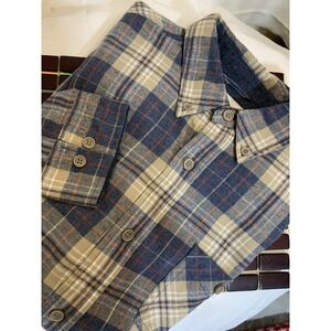 Weatherproof Vintage Men's Blue Plaid Flannel Shirt  XL Long Sleeve Cotton Blend